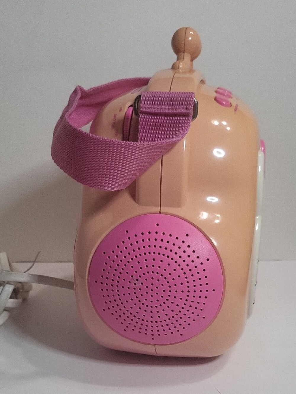 Vintage Hello Kitty Pink CD AM FM Radio - Picture 2 of 9